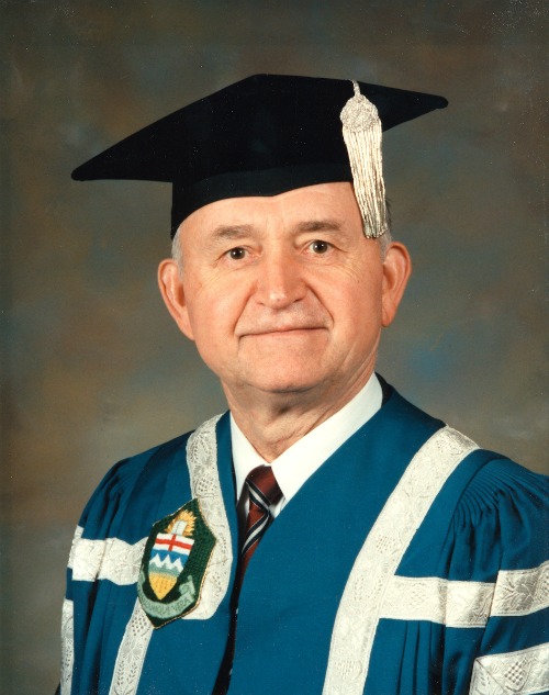 Peter Savaryn, who passed away April 6, 2017, served as chancellor of the University of Alberta from 1982-86.