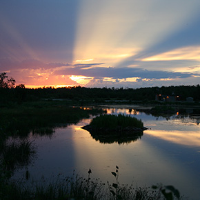 A sunset near Miquelon Lake