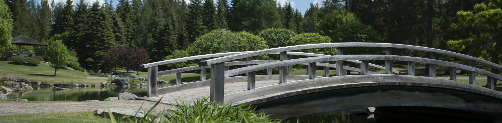 Bridge in the Kurimoto Japanese Garden