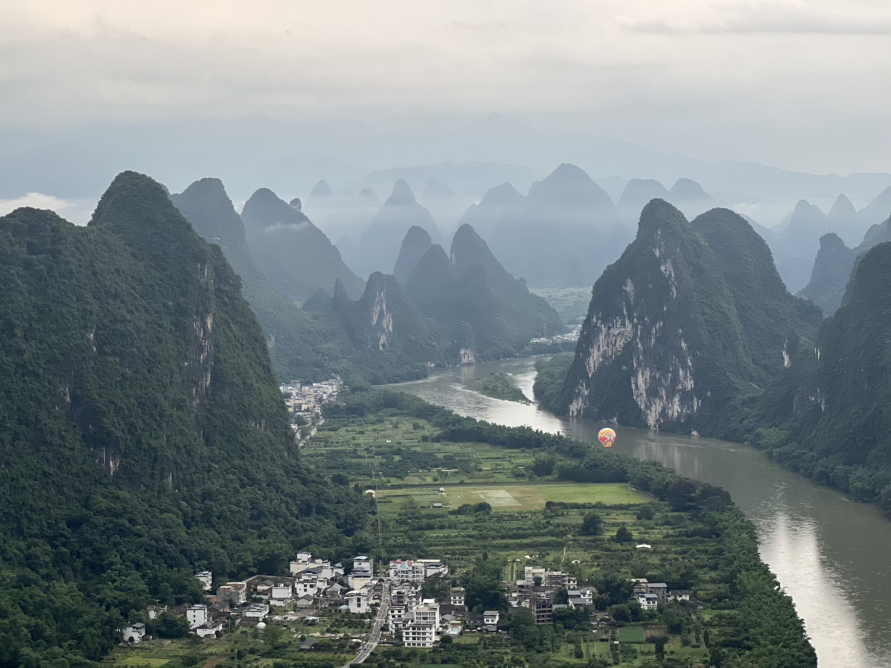 73-east-or-west,-guilin-landscape-is-best.-lingyi-hao.jpg