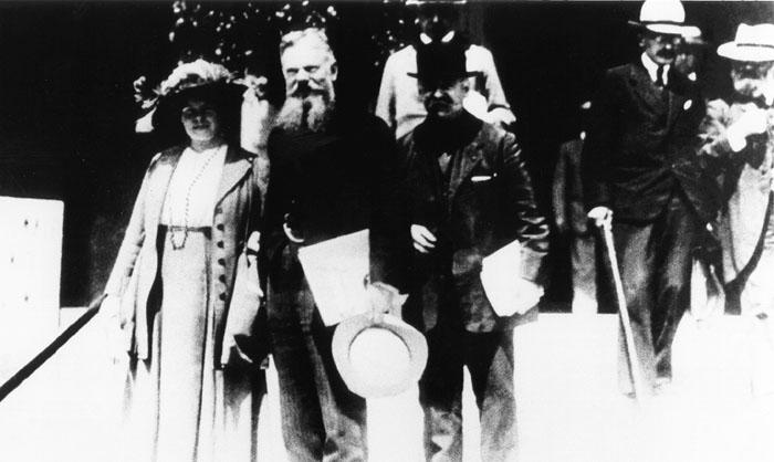 Hrushevsky (centre) leading the Ukrainian Delegation at an international conference