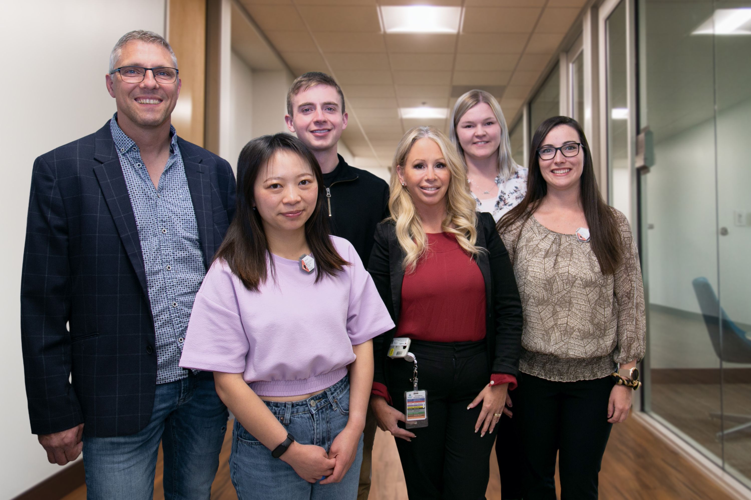 schirrmacher-lab-team-in-hallway-3000px.jpg