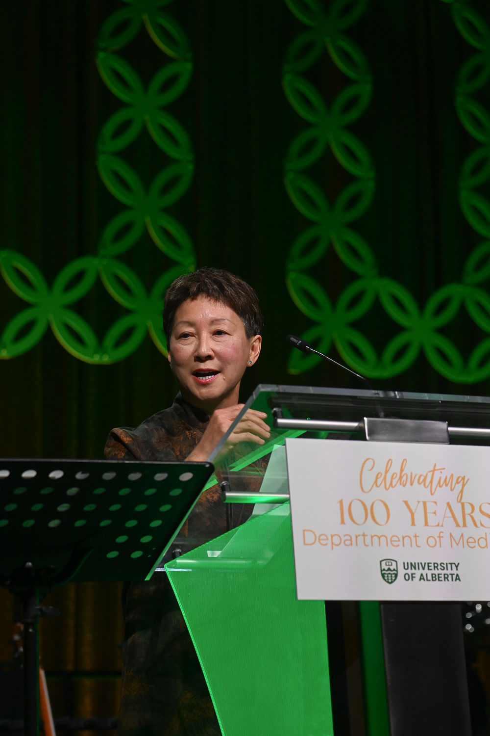 Dr. Verna Yiu, University Provost and Vice-President (Academic)