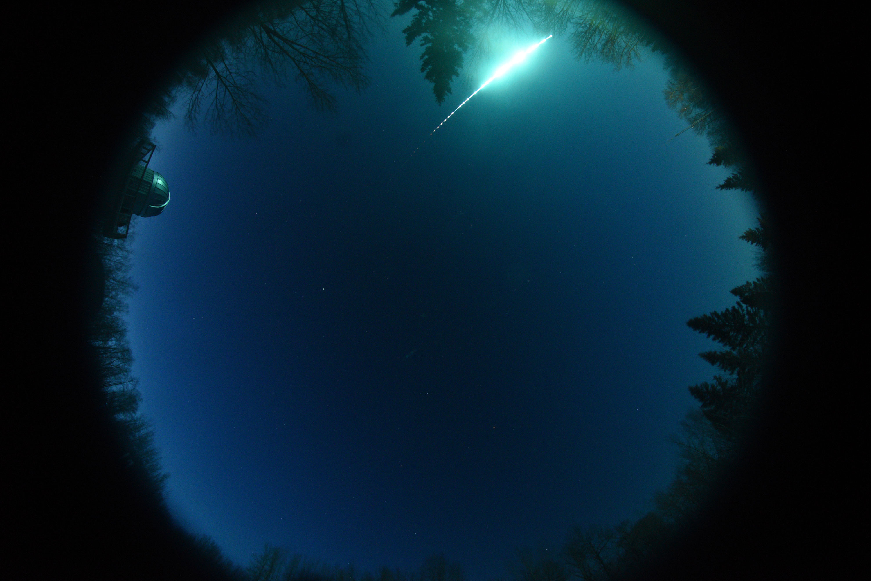 A fireball lighting up the sky in Alberta and Saskatchewan