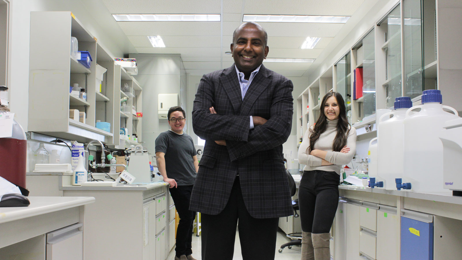 U of A cardiology professor Gavin Oudit (centre) and PhD candidates Hao Zhang (left) and Anissa Viveiros were part of an international team that identified individual genetic defects that lead to heart failure, opening the door to more targeted diagnosis, prevention and treatment. (Photo: Ryan O’Byrne)