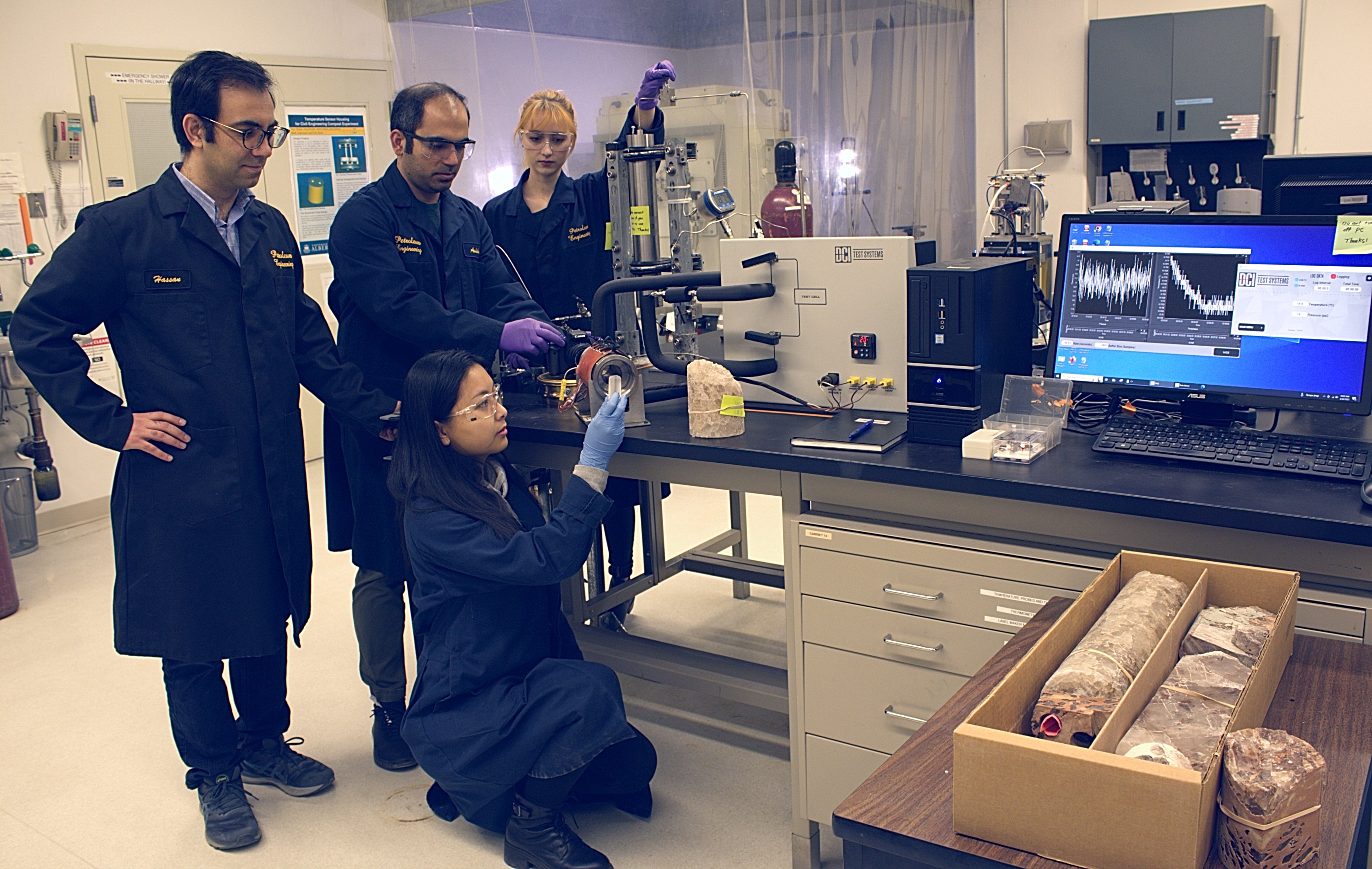 Hassan Dehghanpour (left) and his team are exploring the possibility of storing thousands of tonnes of hydrogen in underground salt caverns to meet a need for more storage capacity as hydrogen production ramps up in Alberta.