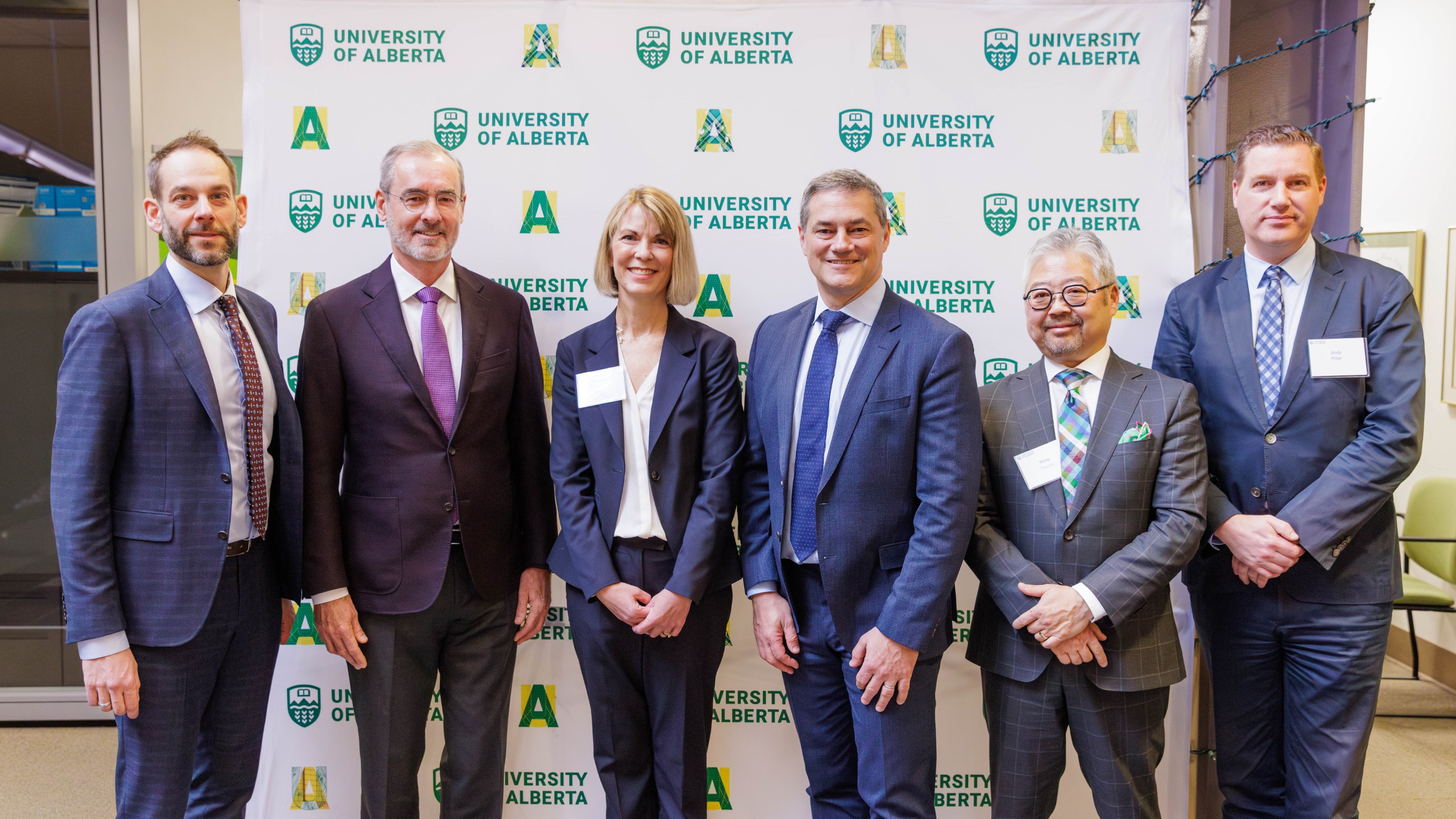 (From left) Pharmacy professor Mark Makowski, U of A president Bill Flanagan, Dean Christine Hughes of the Faculty of Pharmacy and Pharmaceutical Sciences, Shoppers Drug Mart CEO Jeff Leger, professor Ross Tsuyuki, and Andy Ridge, assistant deputy minister of pharmacy and supplementary benefits, were on hand at the Edmonton Clinic Health Academy Feb. 14 to announce a $2-million gift from Shoppers Drug Mart to fund U of A research supporting delivery of primary care services through pharmacist-led clinics. (Photo: Alex Pugliese)