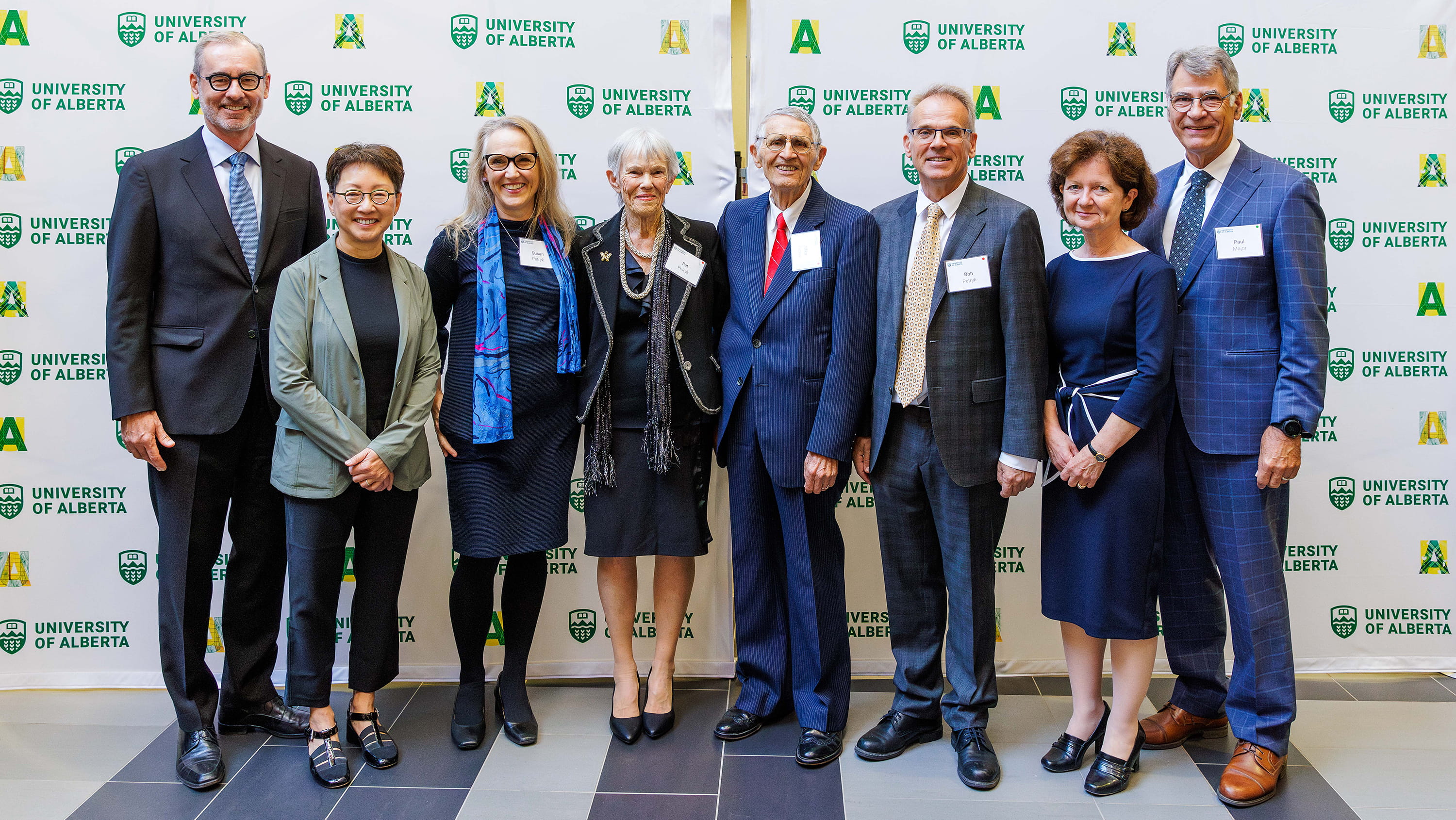 Susan, Pat, Mike and Bob Petryk (centre) were joined by U of A president Bill Flanagan (left), provost Verna Yiu (second left), dean Brenda Hemmelgarn (second right) and dentistry chair Paul Major (right) for an event on Sept. 10 commemorating the naming of the Mike Petryk School of Dentistry. (Photo: Alex Pugliese)