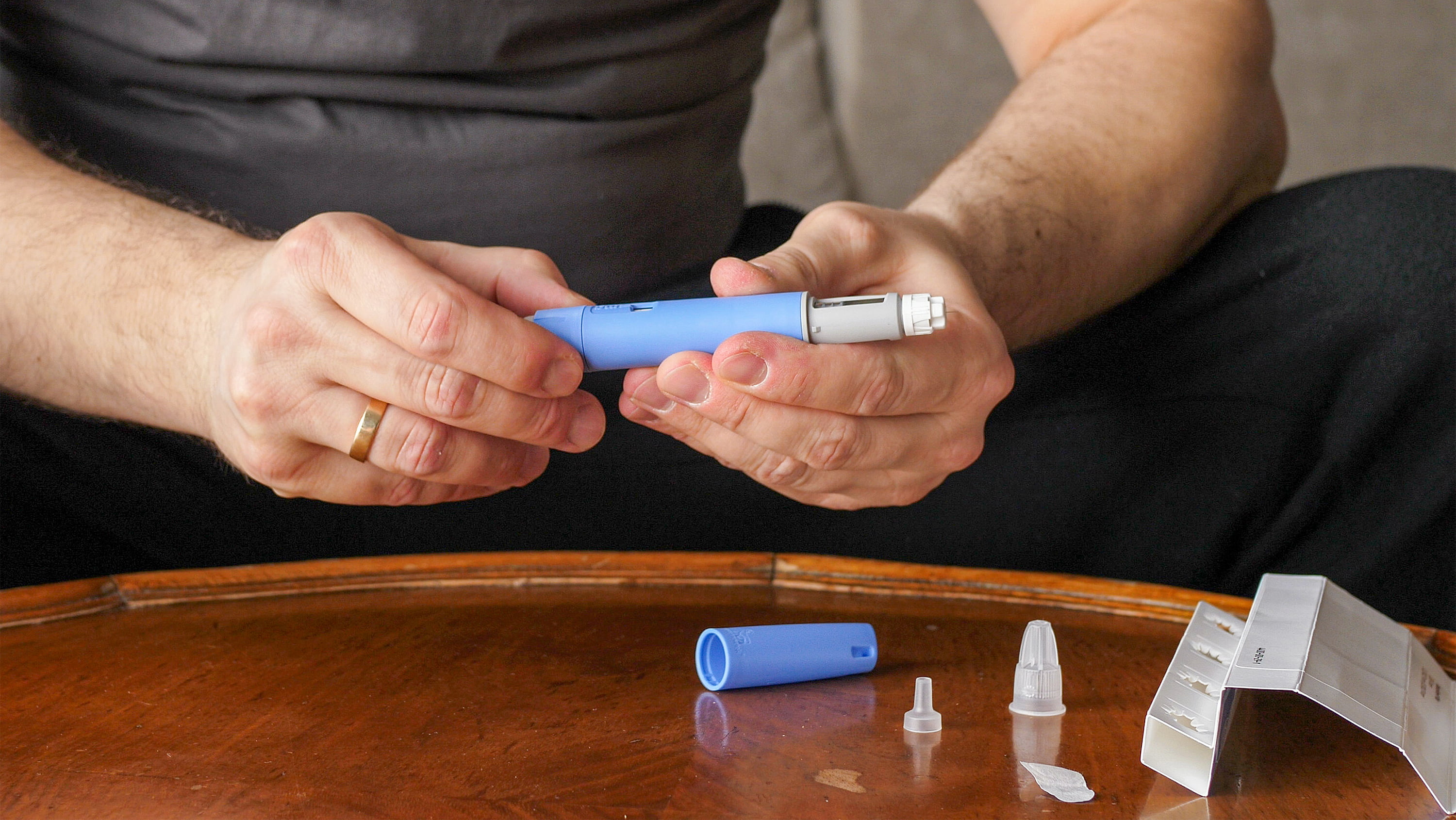 Man prepares Semaglutide Ozempic injection (Photo: Getty Images)