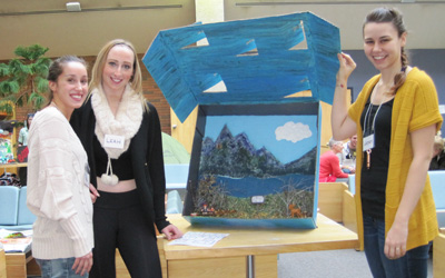 Leisure education through art exhibitors