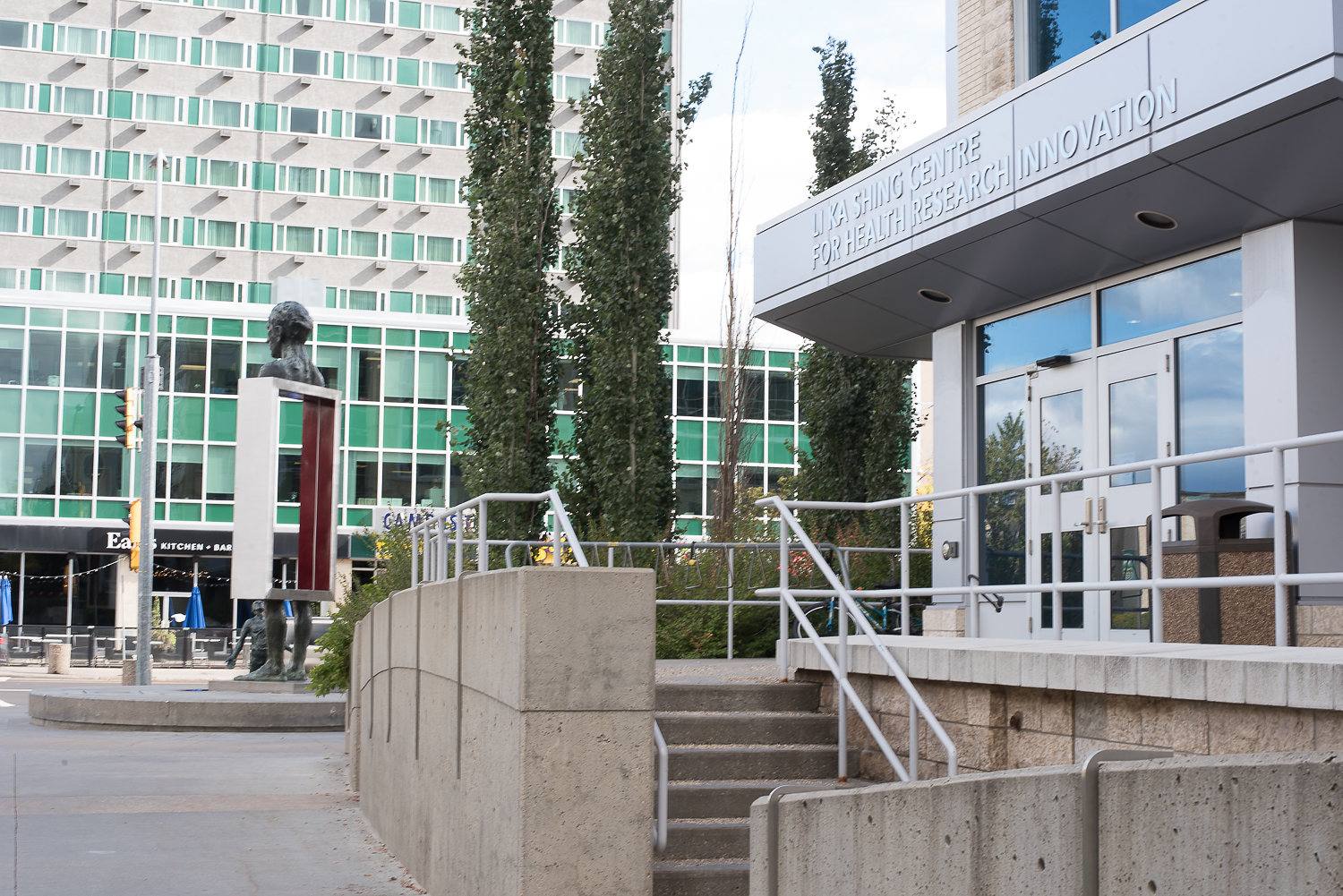 Outside front of the Li Ka Shing Centre for Health Innovation