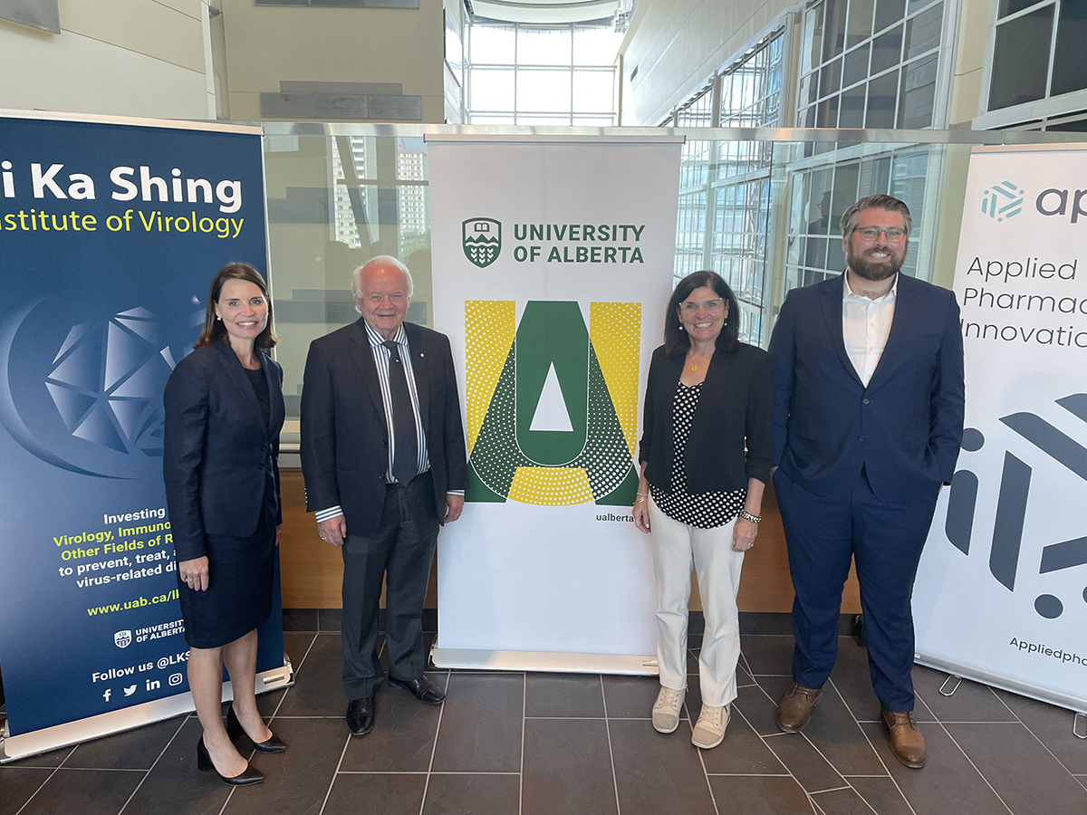 Elan MacDonald, D. Lorne Tyrrell, Filomena Tassi, Andrew MacIssac