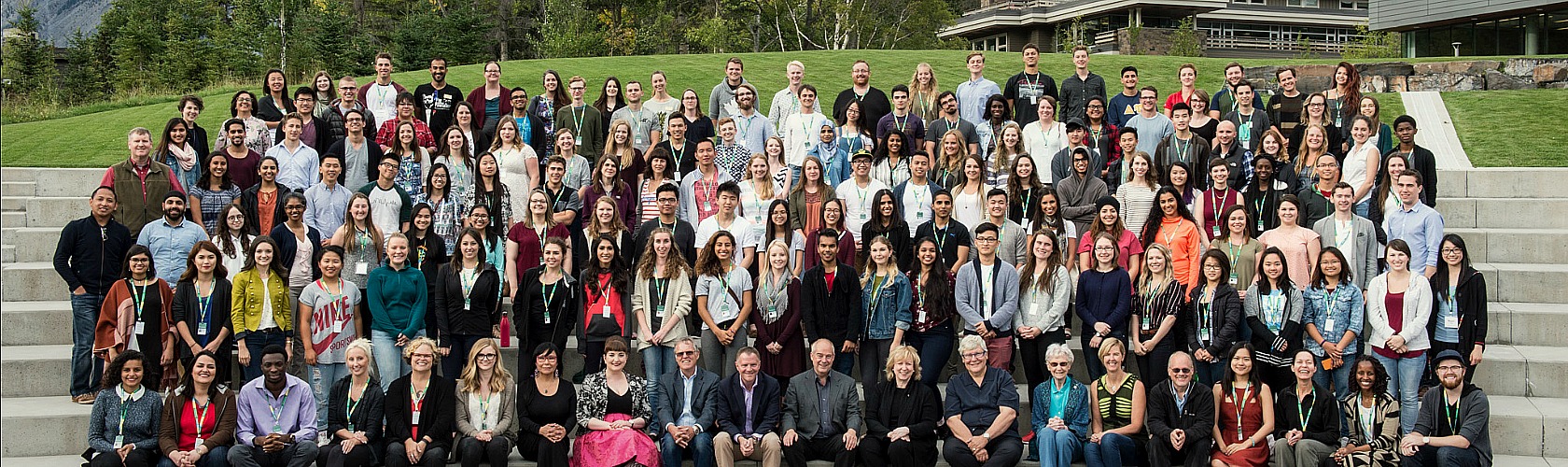 posed photo of all pllc scholars, staff, teaching fellows and faculty in 2016