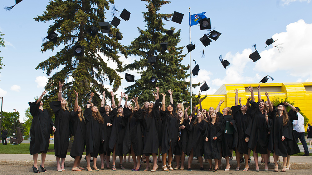 Dental Hygiene graduates at convocation 2014