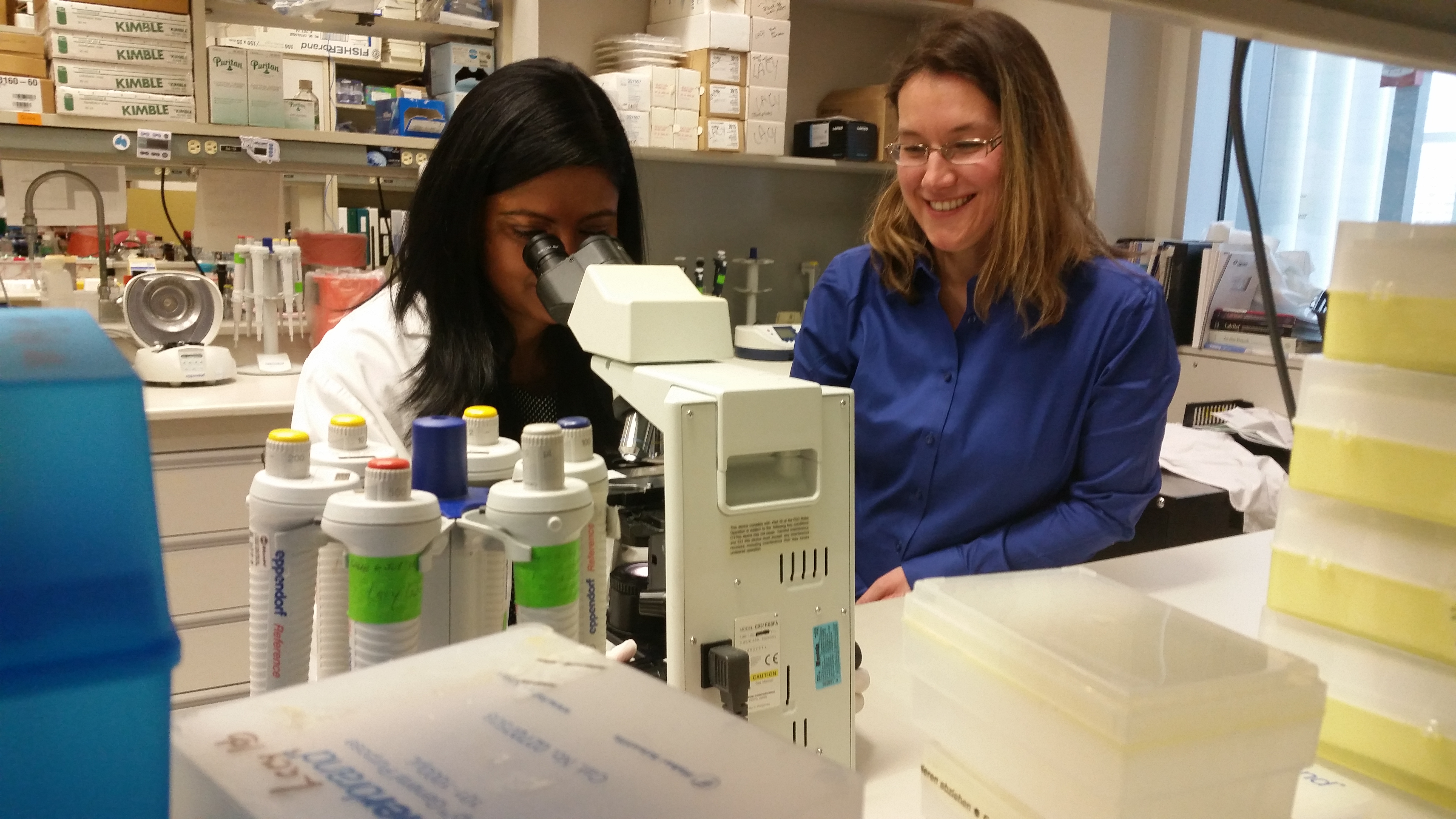 Priyanka Pundir and Marianna Kulka in the lab