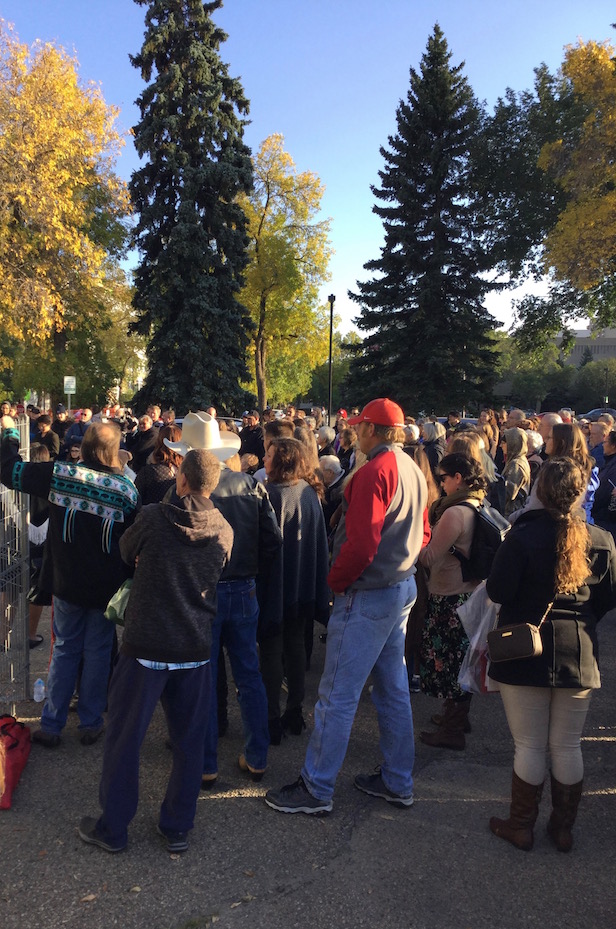 Picture of the crowd during the ceremony