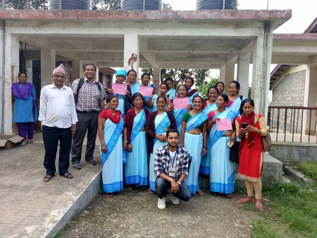 avash-with-female-volunteers.jpg