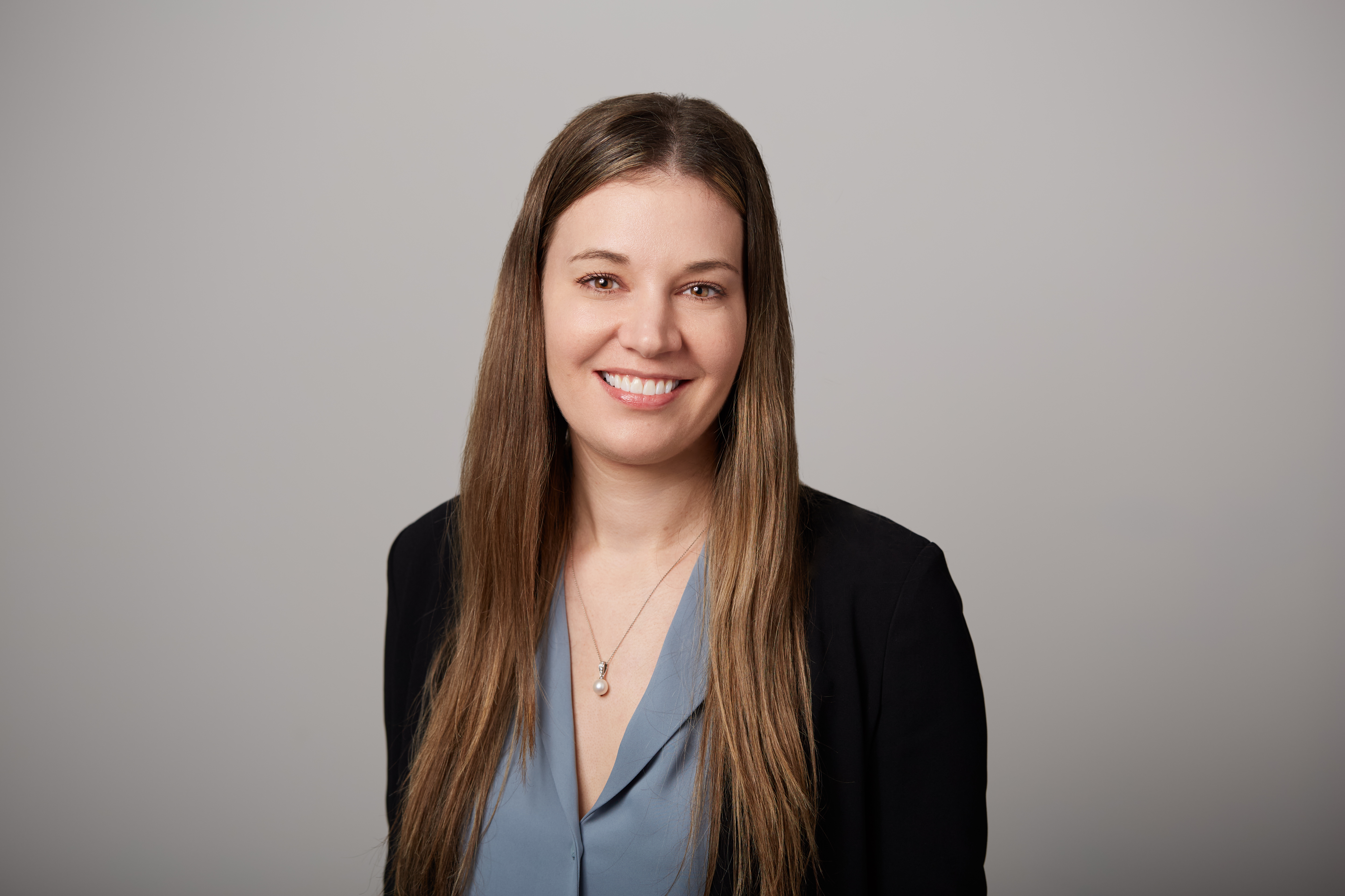 Headshot of U of A alumna Sarah Ford