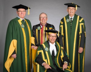 Chancellor Doug Stollery with President David Turpin (left), Board of Governors Chair Michael Phair (centre), and Chancellor Emeritus Ralph Young (right). 