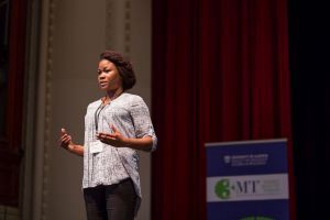 Oluwakemi (Kemi) Amodu touches the hearts and minds of the audience with her thesis topic: “Obstetric fistula policy in Nigeria” 