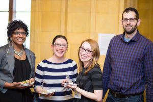 Gabriela Constantinescu (3MT Finalist) spends time with her supporters 