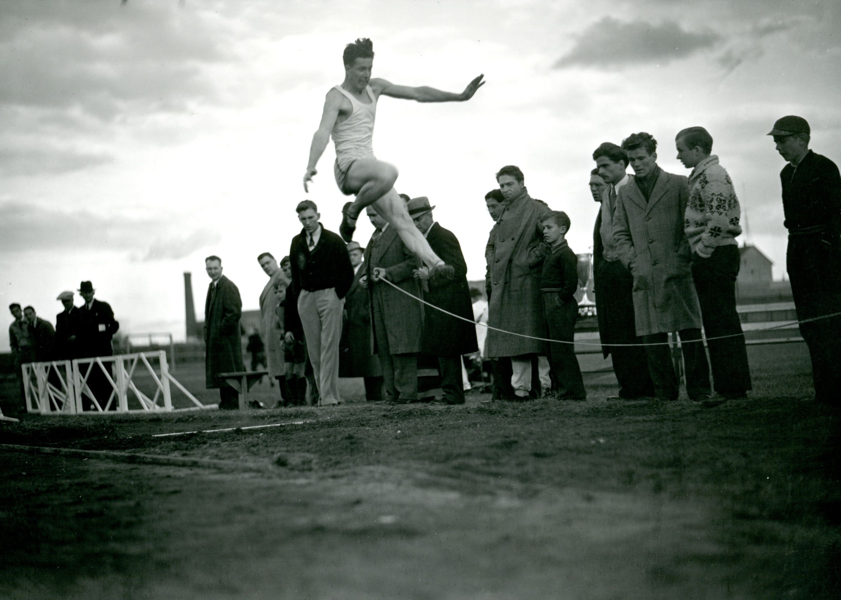 Intercollegiate Track Meet, Long Jump (October 1938)