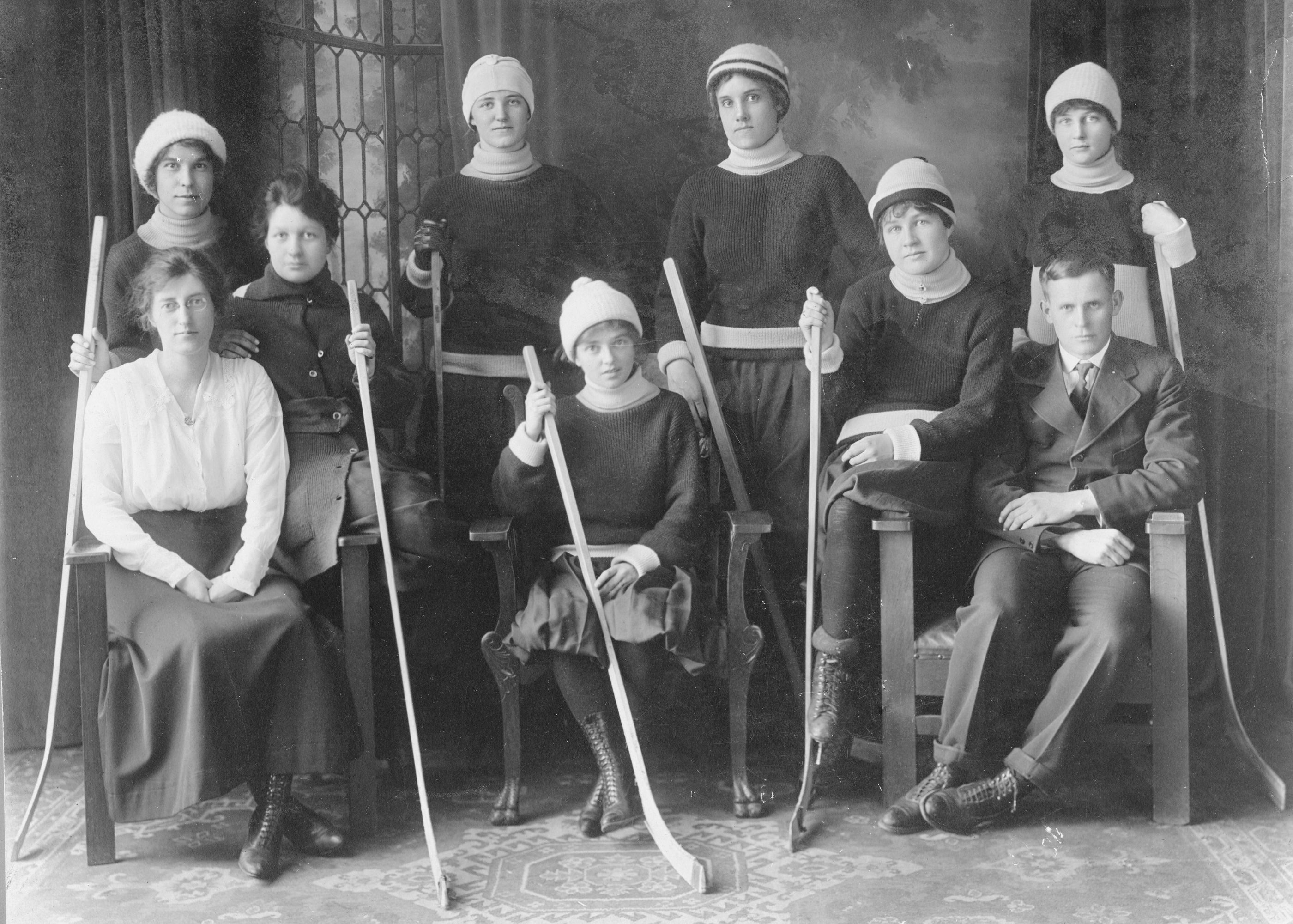 University of Alberta Ladies' Hockey Team (1917-1918)