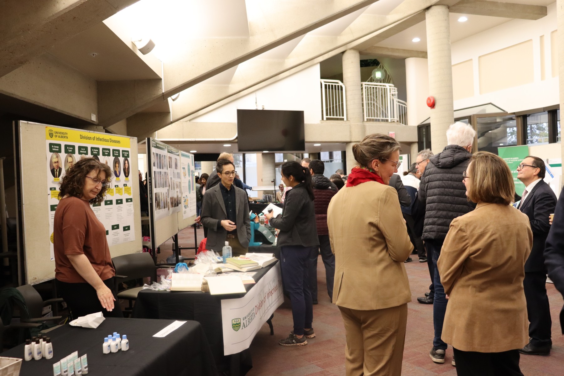 Days of Discovery exhibits and displays highlighting pivotal milestones, breakthroughs and influential figures