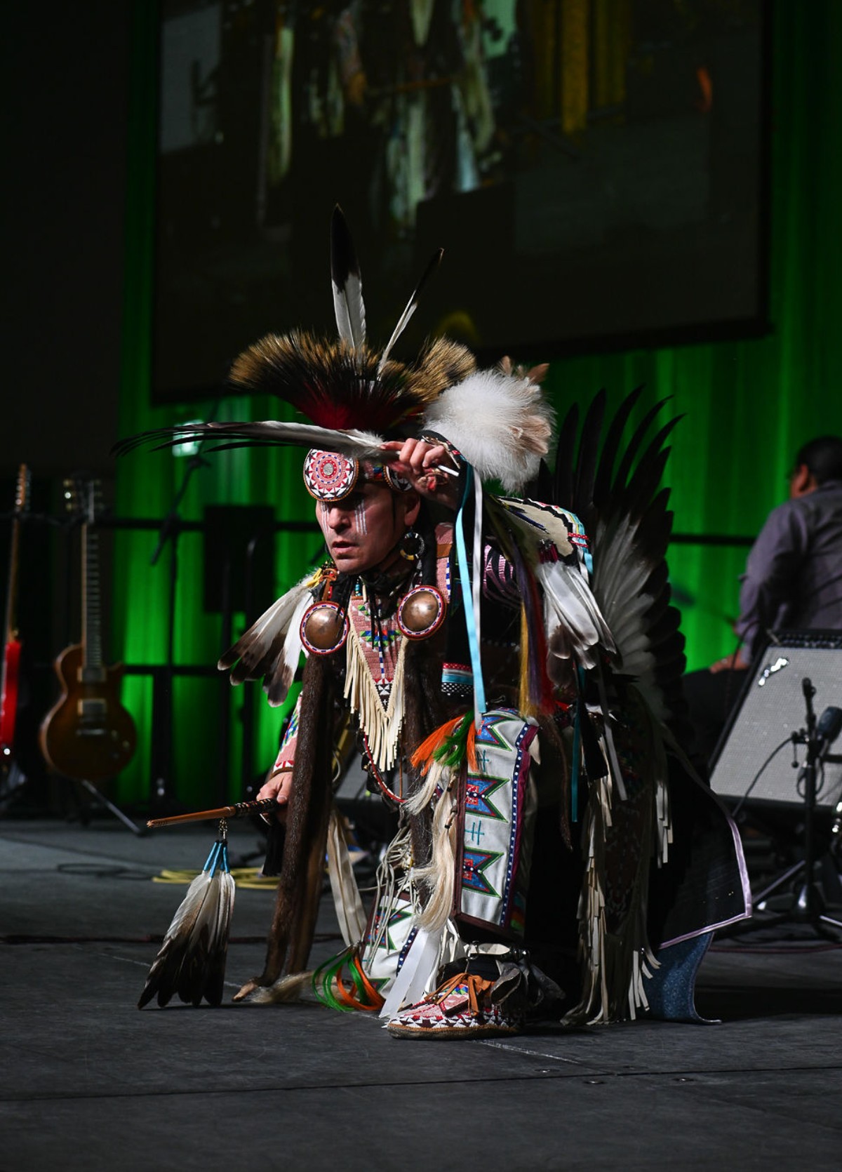 The evening began with a traditional dance by Dancing Cree.