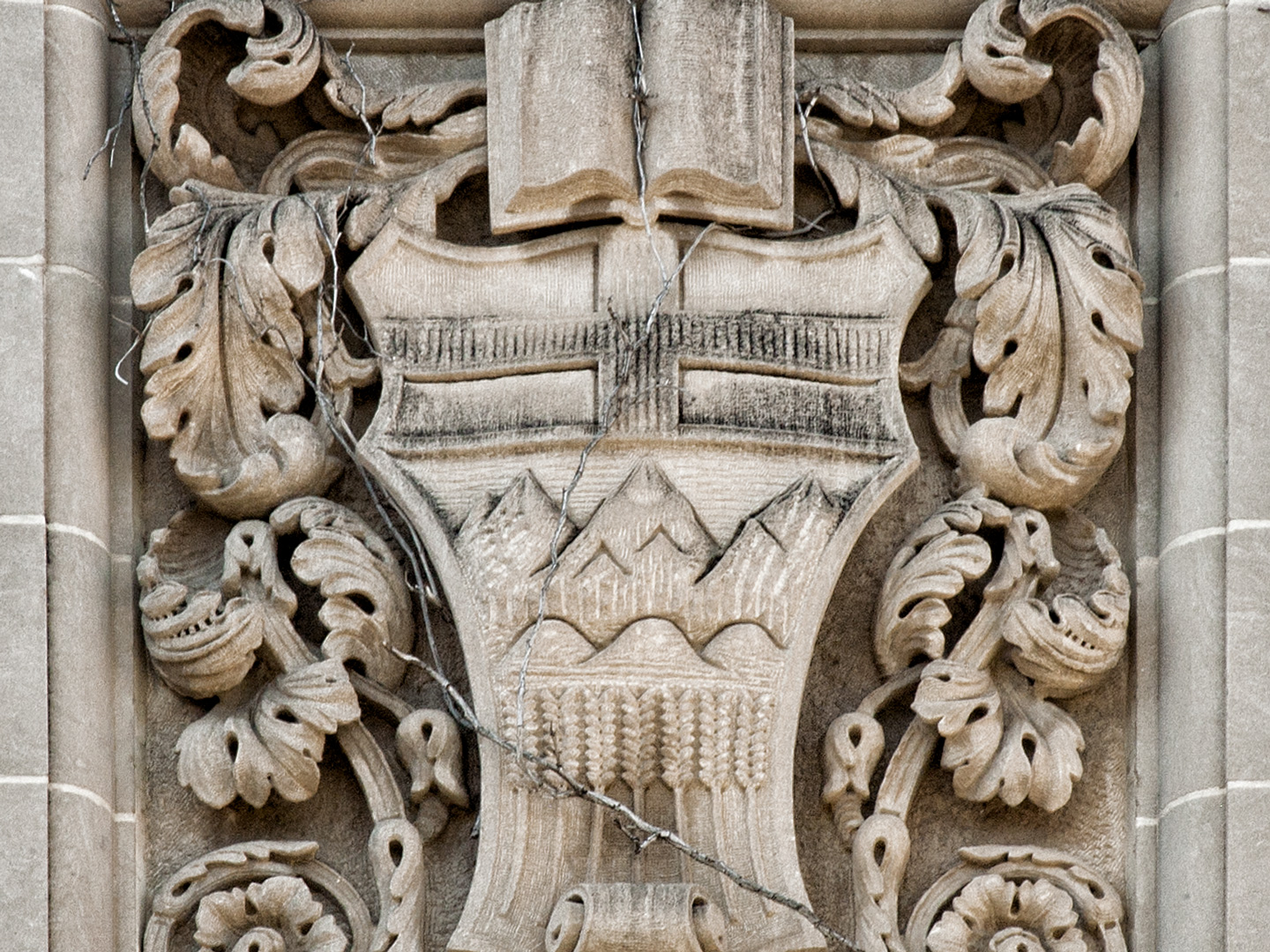 Pembina Hall crest