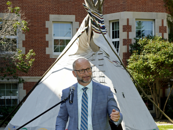 thumb-lametti-announces-134000-in-funding-for-indigenous-law-initiative.jpg